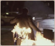 Cena de Ashes and Dust