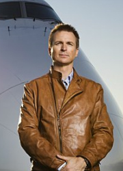 Phil Keoghan em Amazing Race