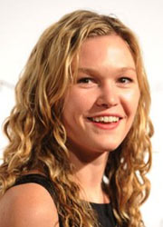 Julia Stiles