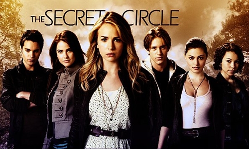 Thomas Dekker, Shelley Hennig, Britt Robertson, Louis Hunter, Phoebe Tonkin e Jessica Parker Kennedy