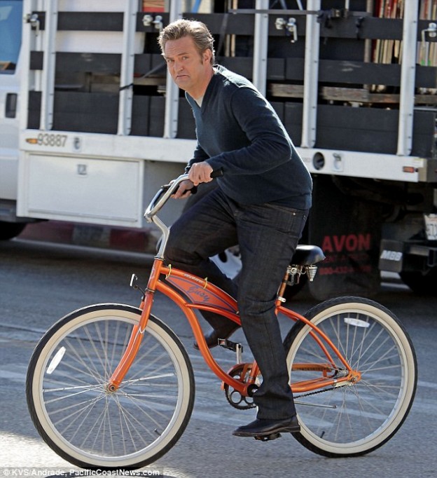 Matthew Perry Cougar Town1