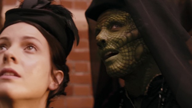 Doctor_Who_2005_S08E01_Deep_Breath_1080p__KISSTHEMGOODBYE_NET_0023