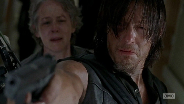 The Walking Dead 5x08 Carol e Daryl